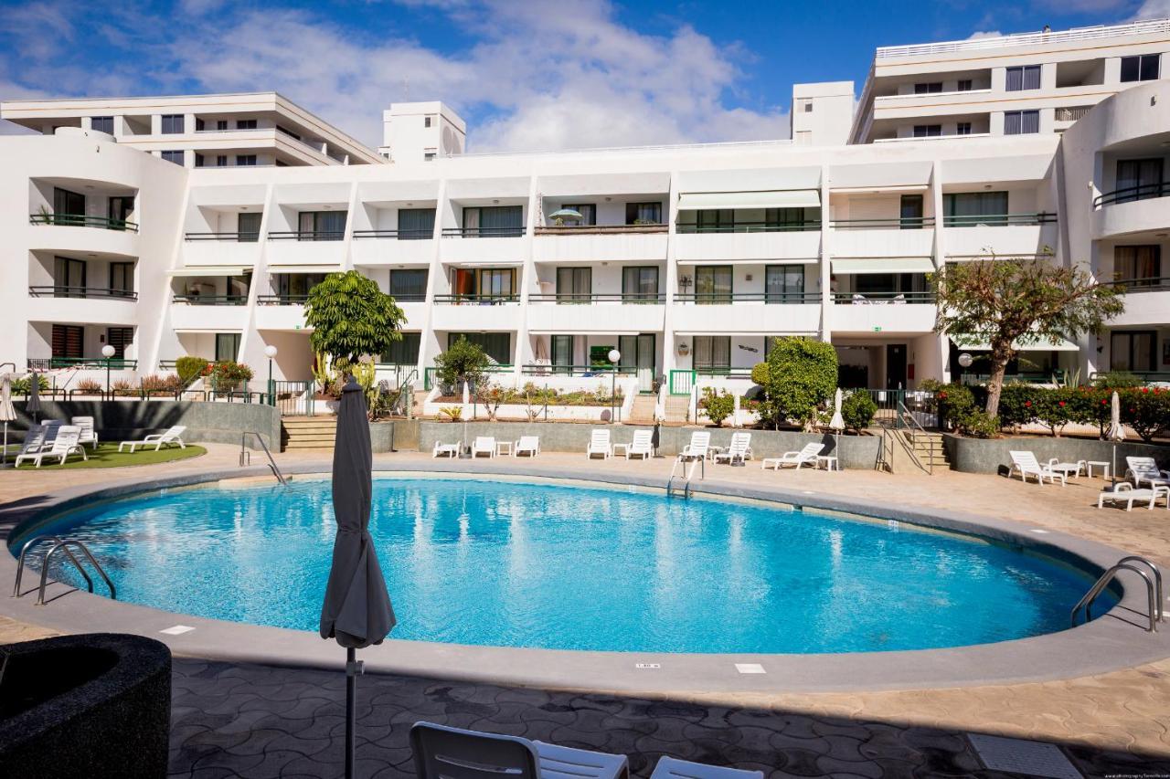 Go2Tenerife Appart'Nido Famille - Piscine & Plage Apartment Playa de las Americas  Exterior photo